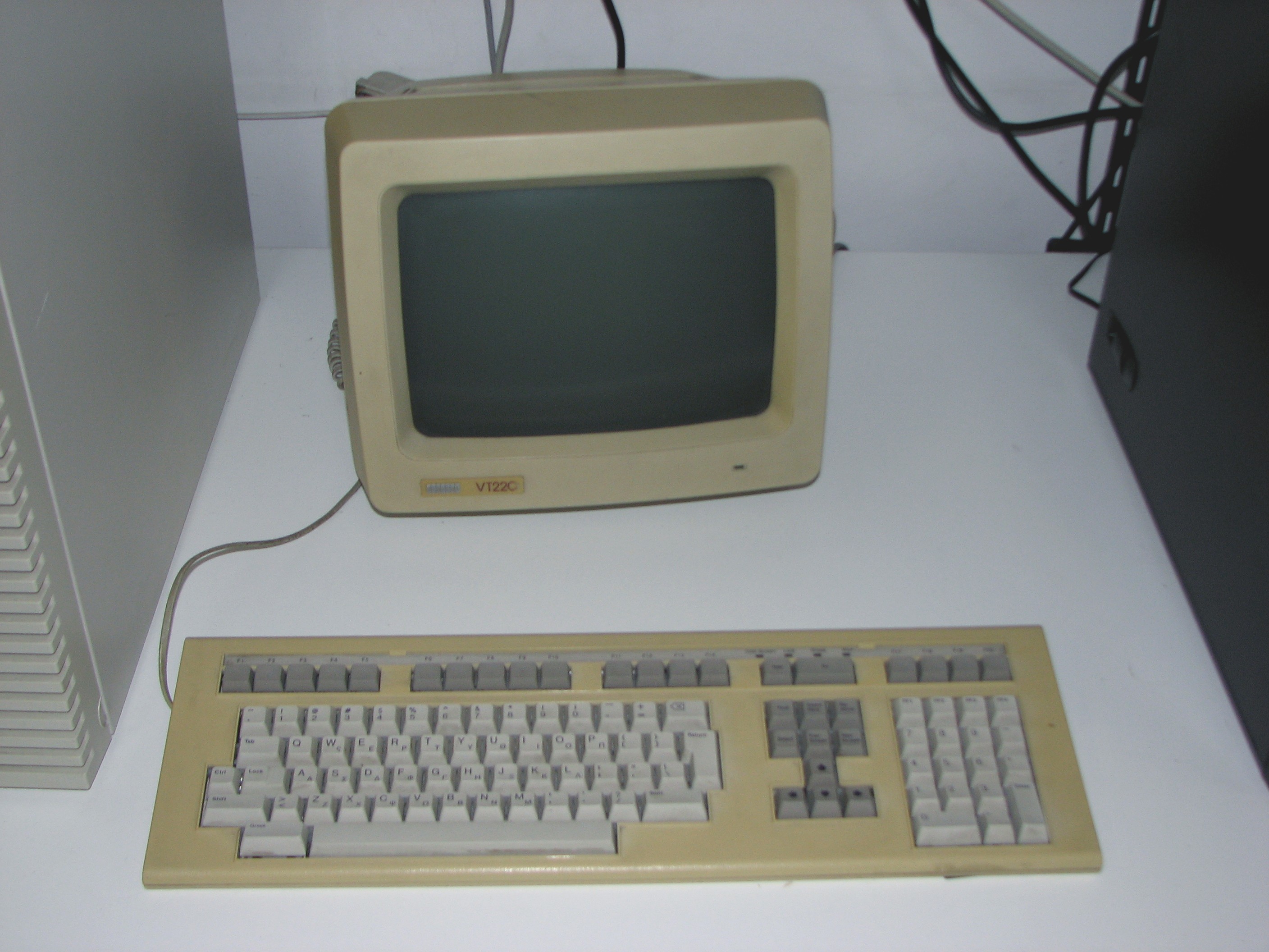 DEC VT220 terminal